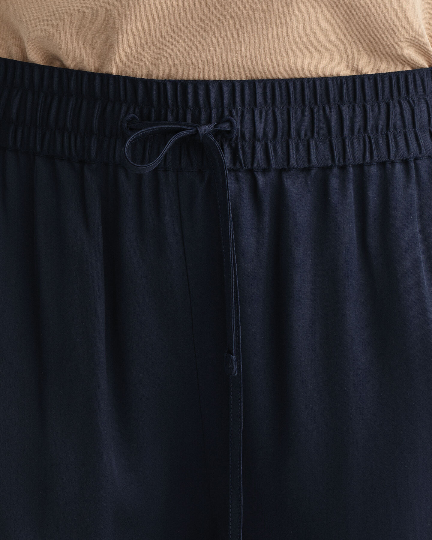 Pantaloni Pull-On in raso