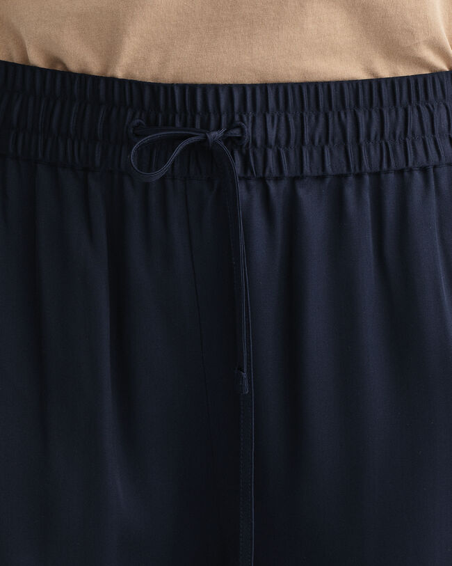 Pantaloni Pull-On in raso