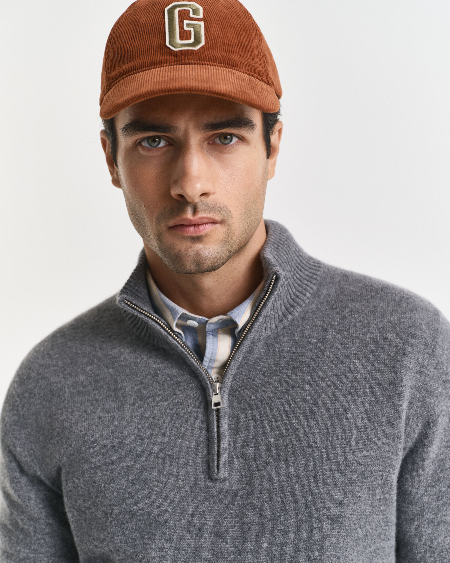 Maglia in cashmere con zip corta