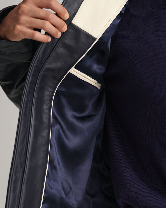 Giacca in pelle corta