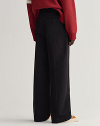 Pantaloni chino voluminosi con pinces