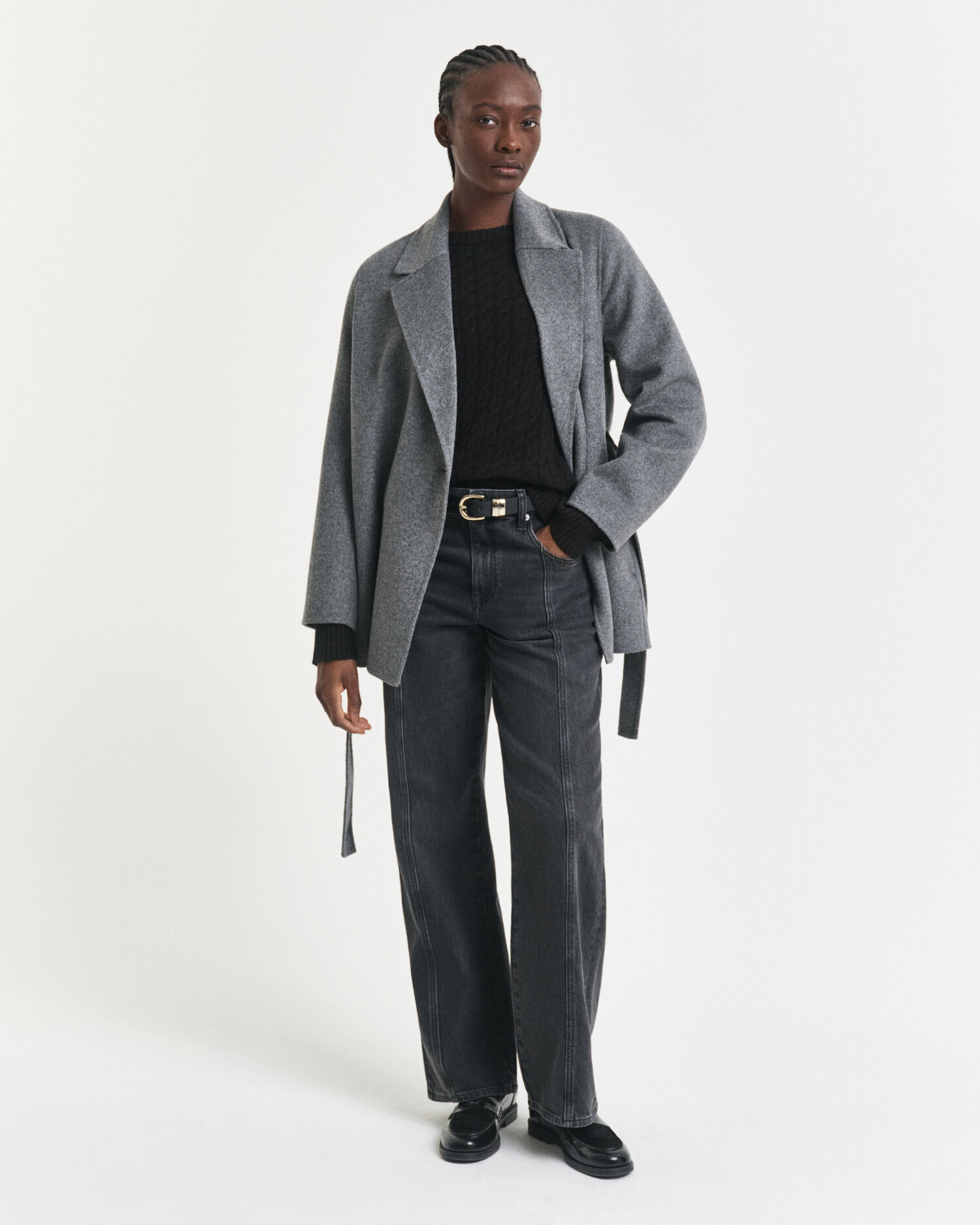 Maglia girocollo in cashmere a trecce