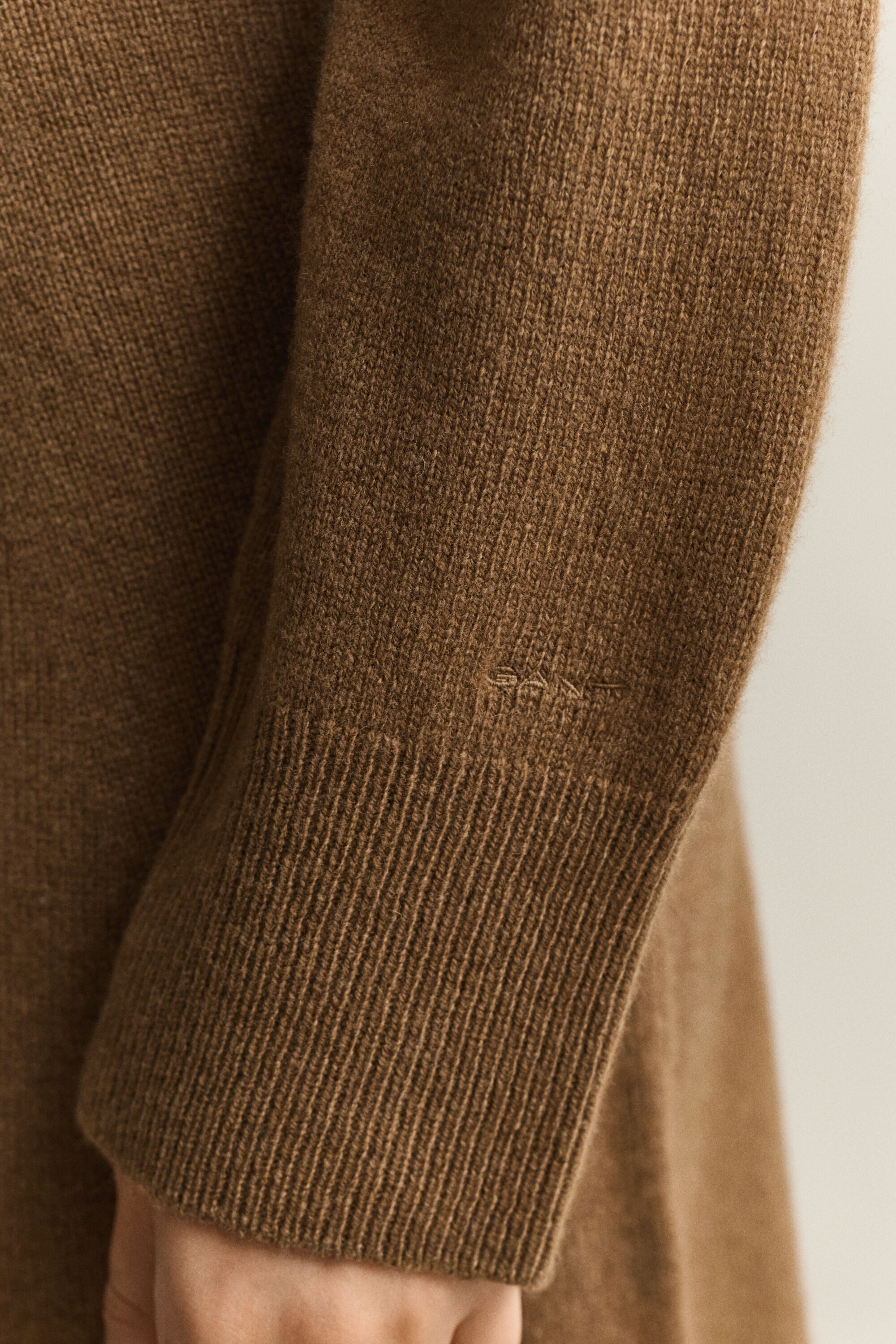Abito a collo alto in misto lana-cashmere