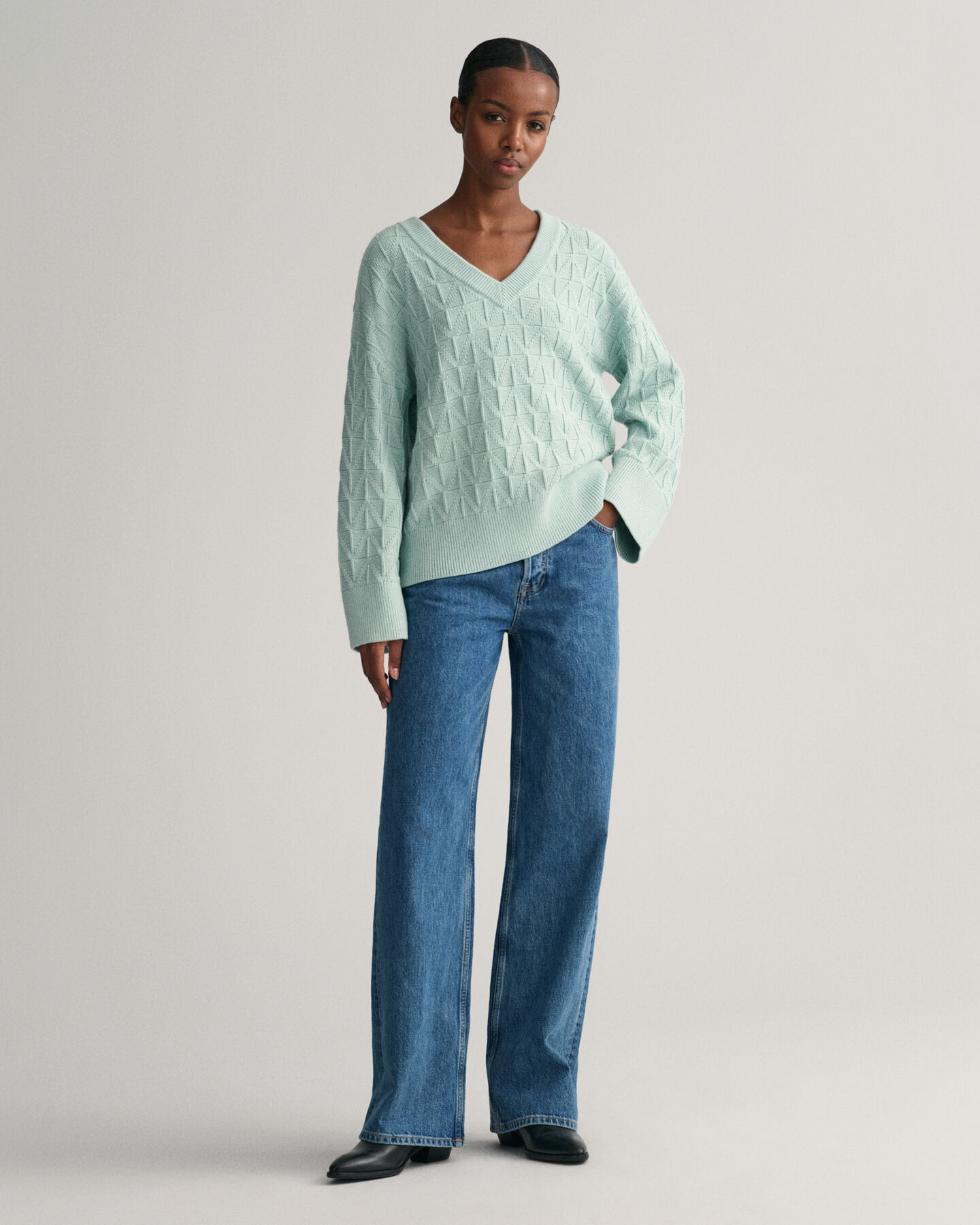 Maglia con motivo a spina di pesce con scollo a V