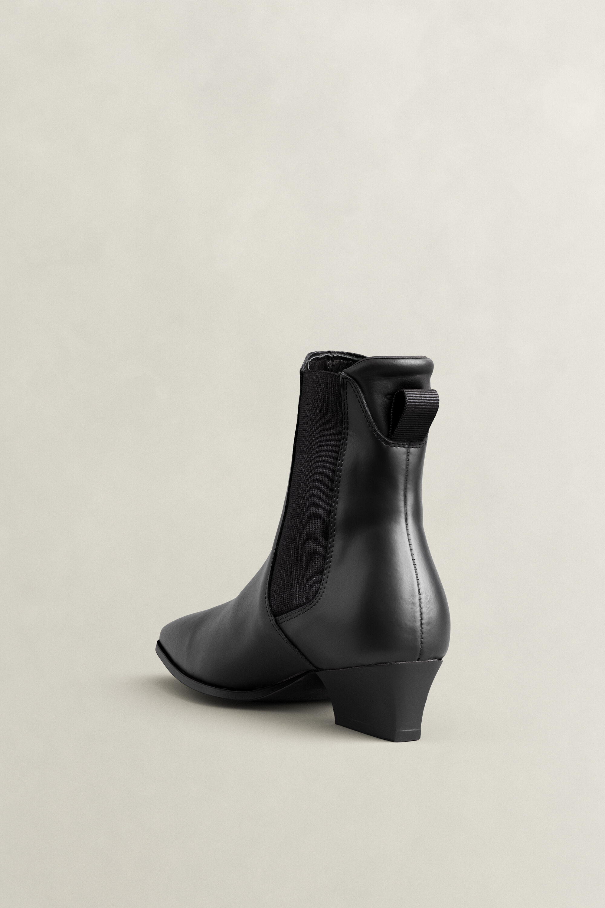 Stivaletti Bassotte in stile Chelsea in pelle