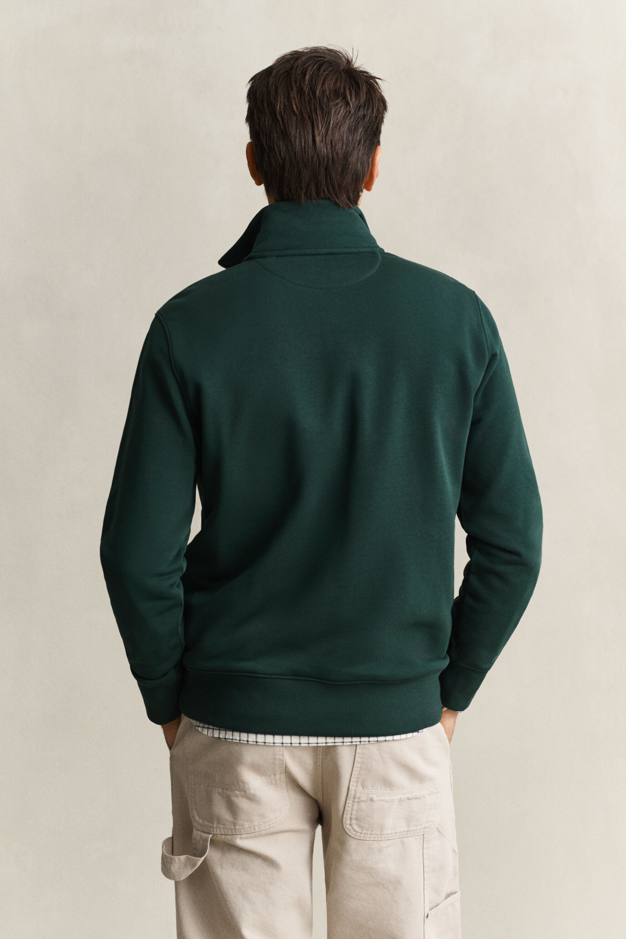 Felpa Shield con zip corta