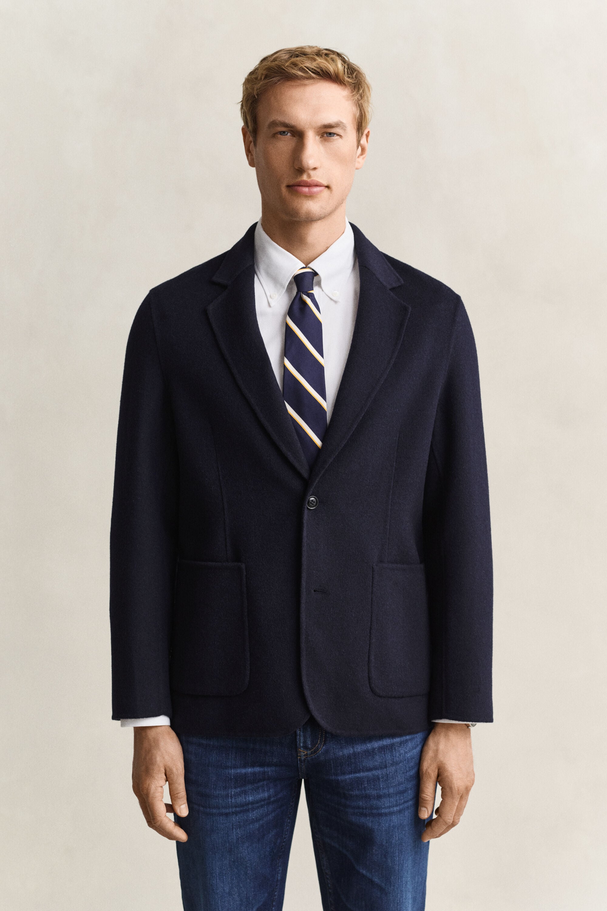 Blazer con cuciture a mano
