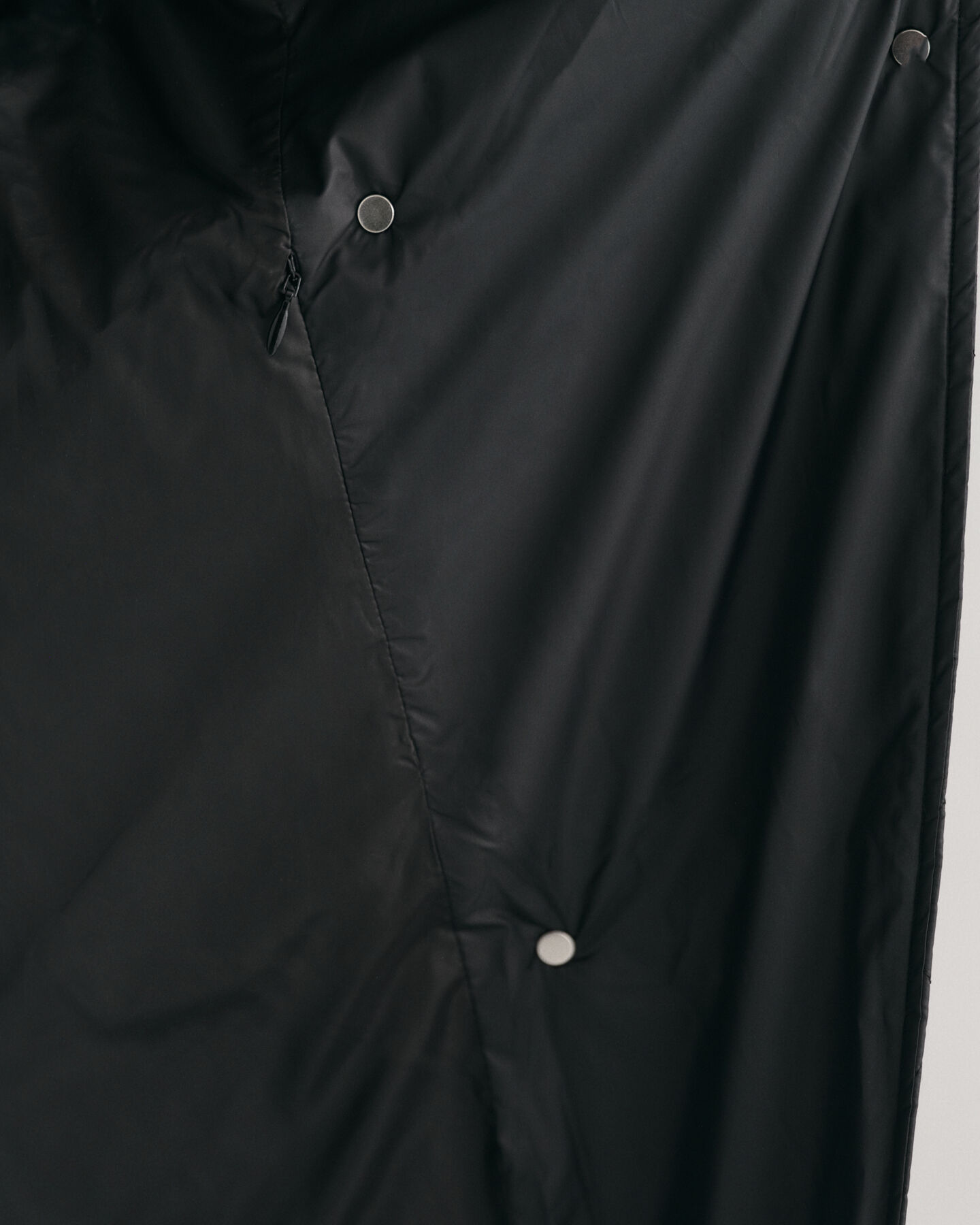 Piumino smanicato trapuntato lungo