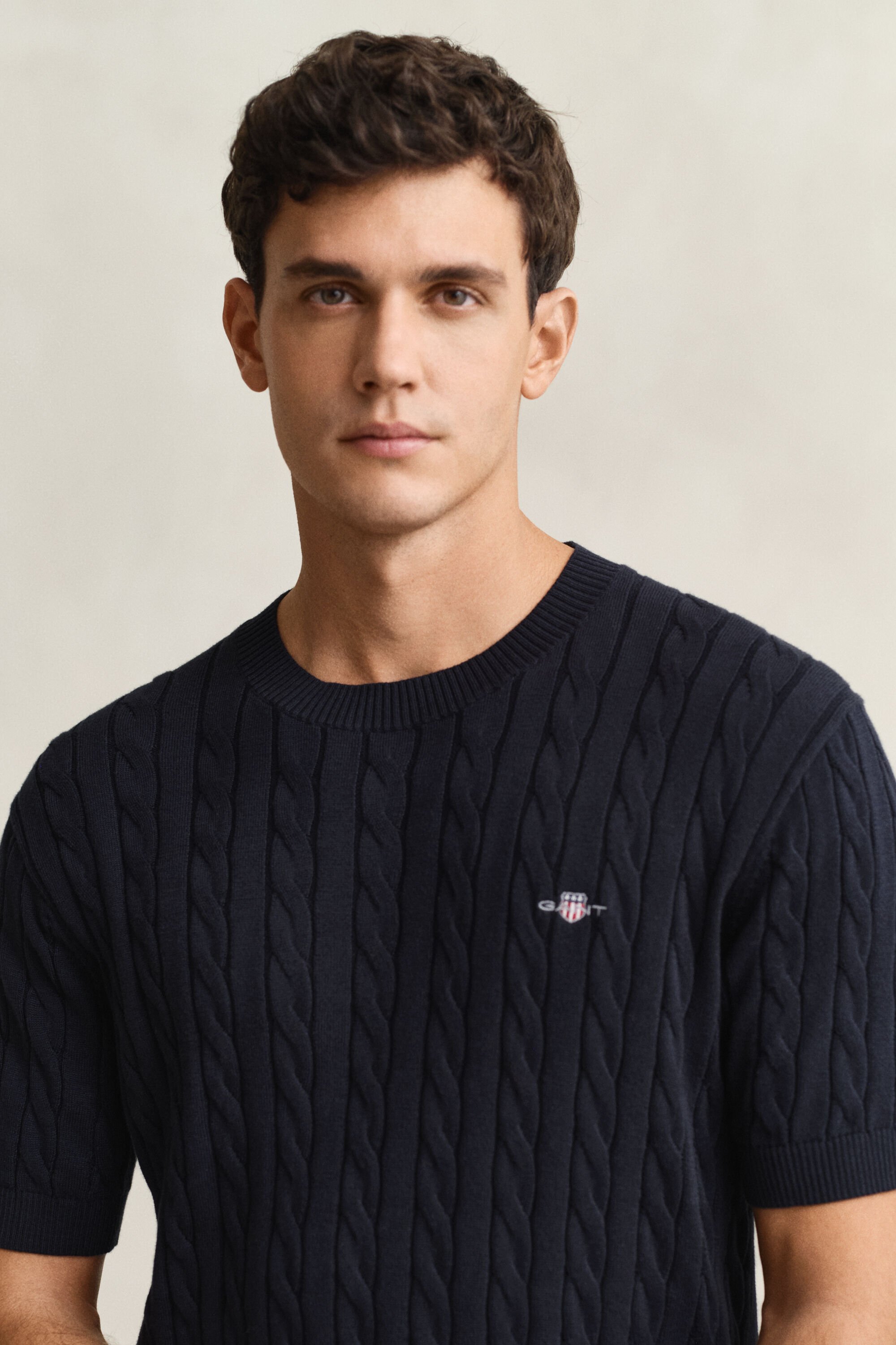 Maglia a trecce con maniche corte in cotone