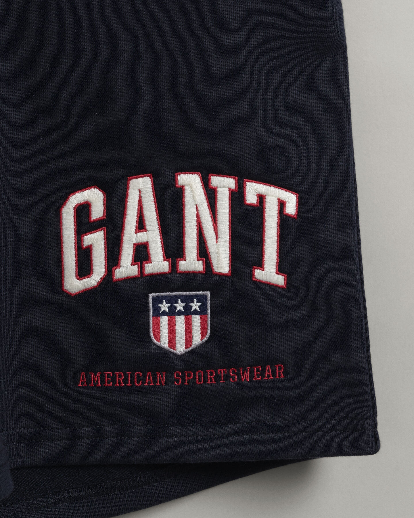 Pantaloncini della tuta Retro Shield