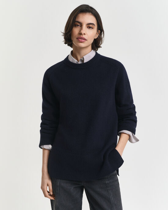 Maglia girocollo in morbida lana misto cashmere