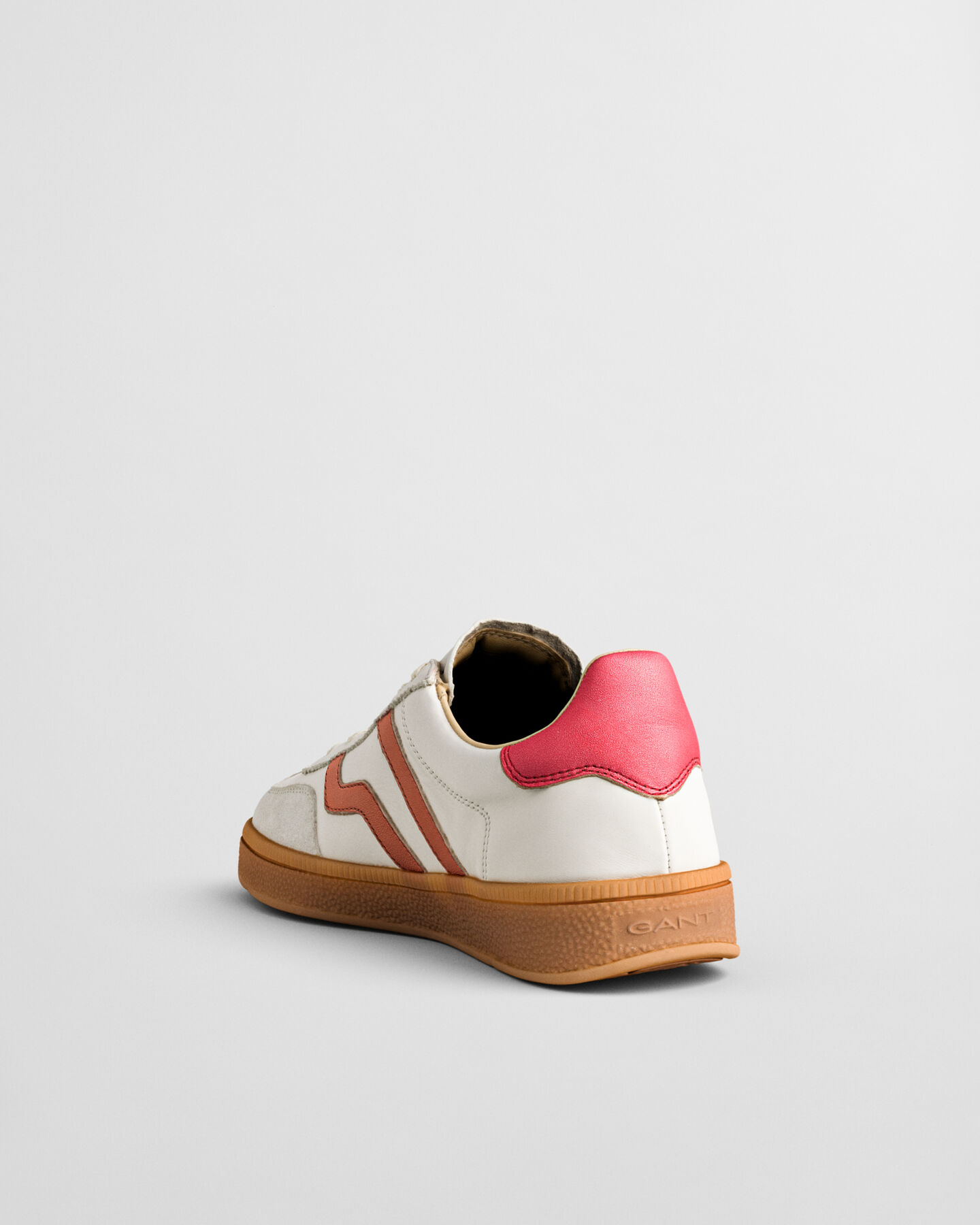 Sneakers Cuzima in camoscio metallizzato