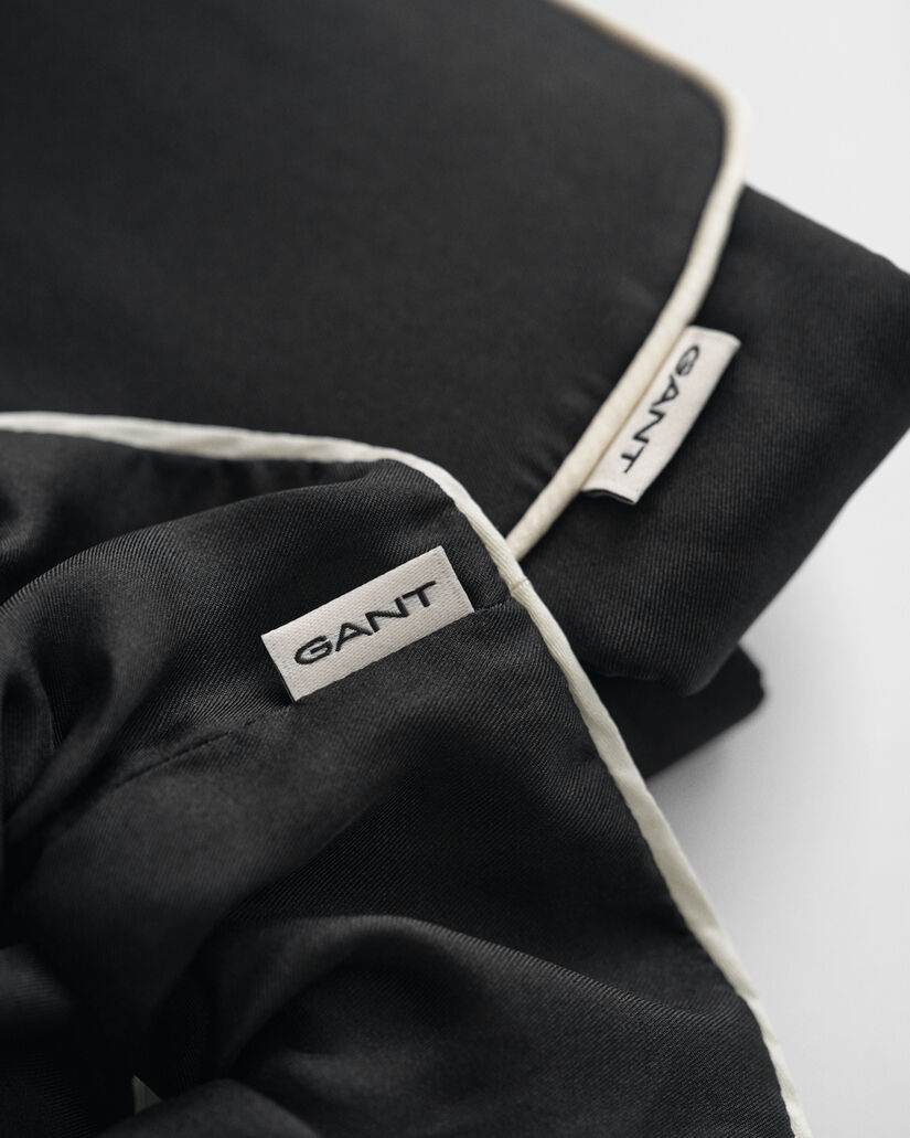 Set regalo con mascherina da notte in seta e fermacoda