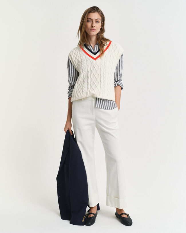 Pantaloni con piega e risvolto