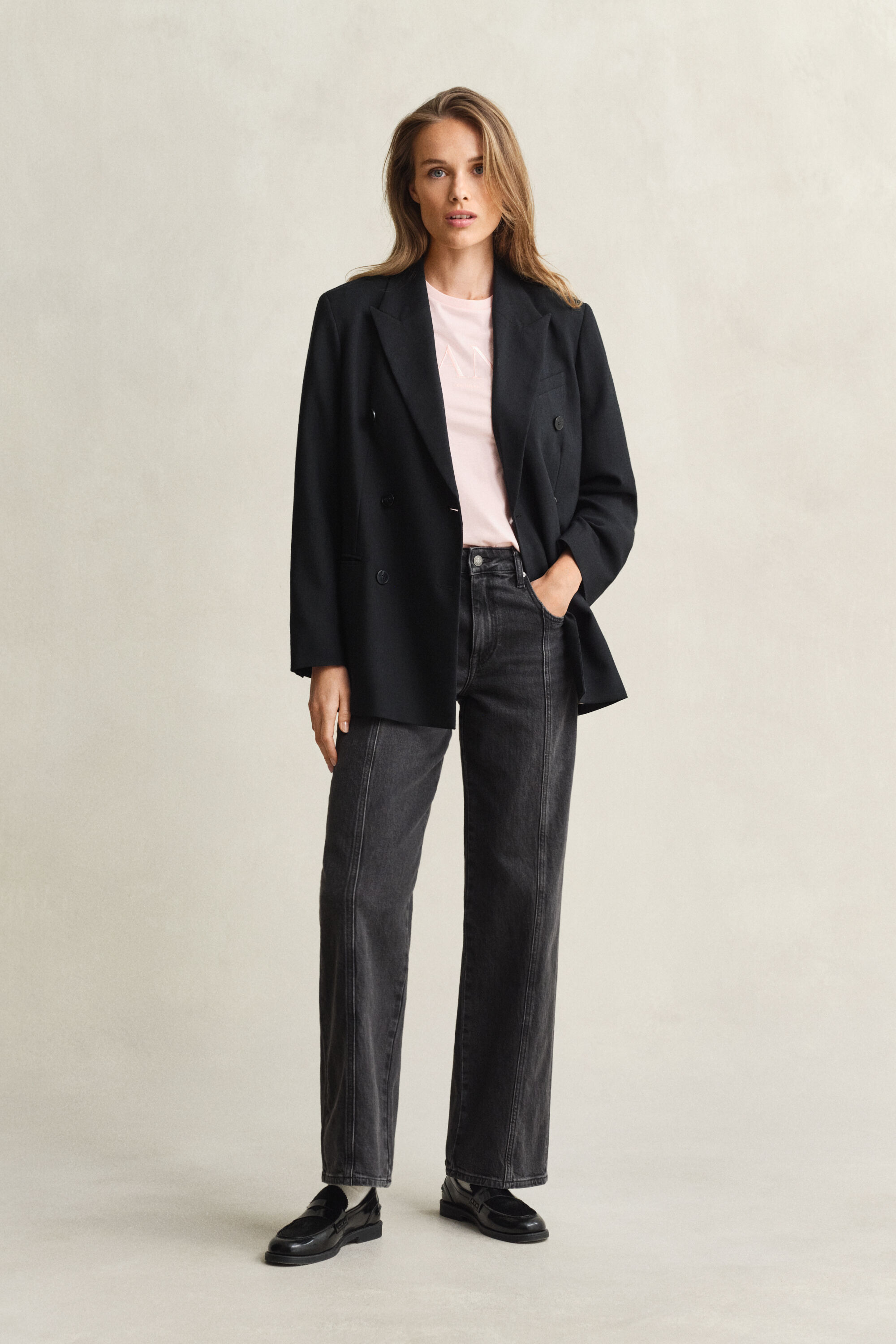 Felpa tono su tono con grafica