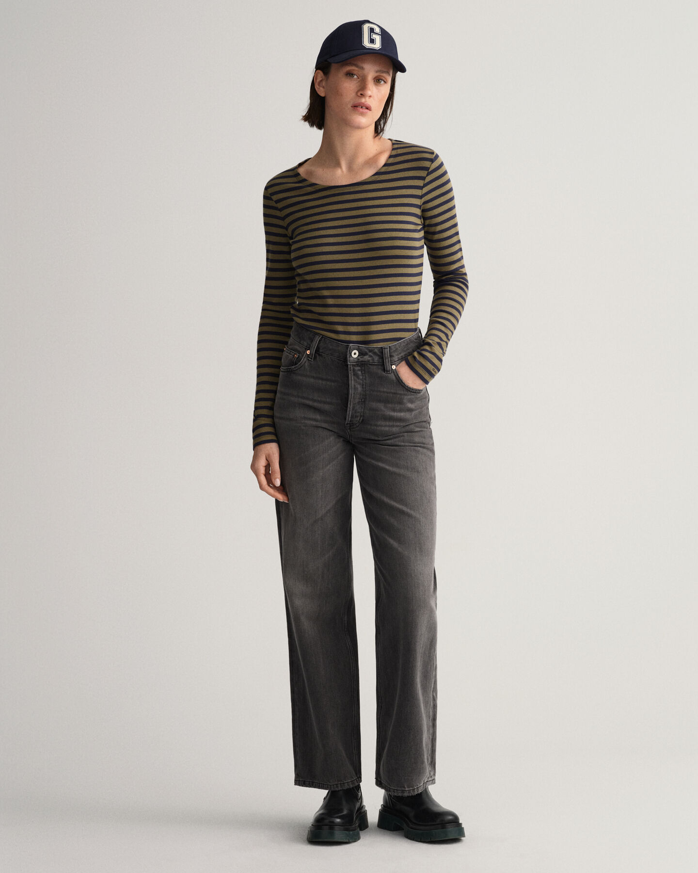 T-shirt a coste e righe con maniche lunghe