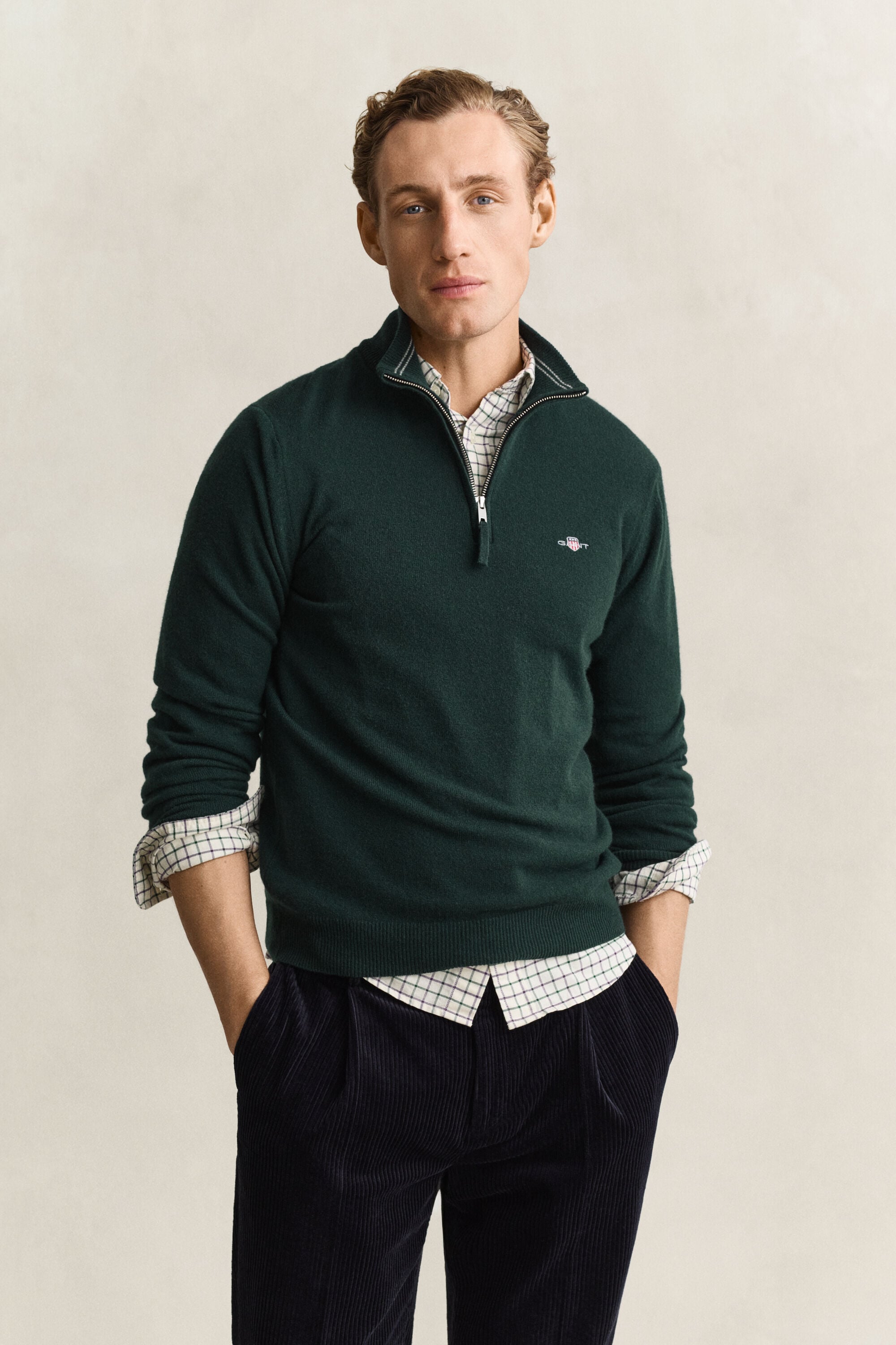 Maglia in lana d’agnello con zip corta