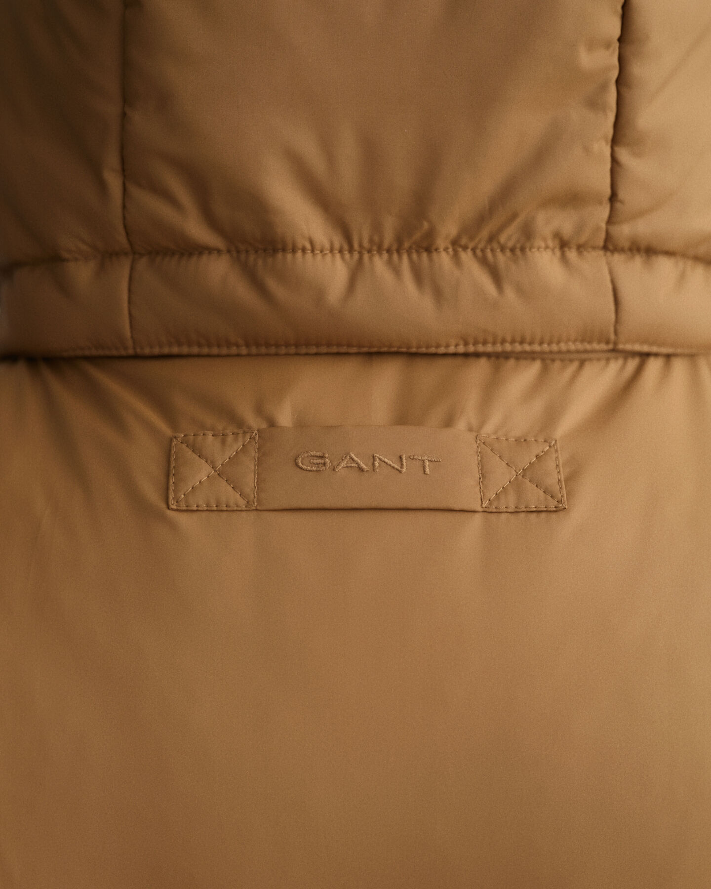 Piumino smanicato Active Cloud