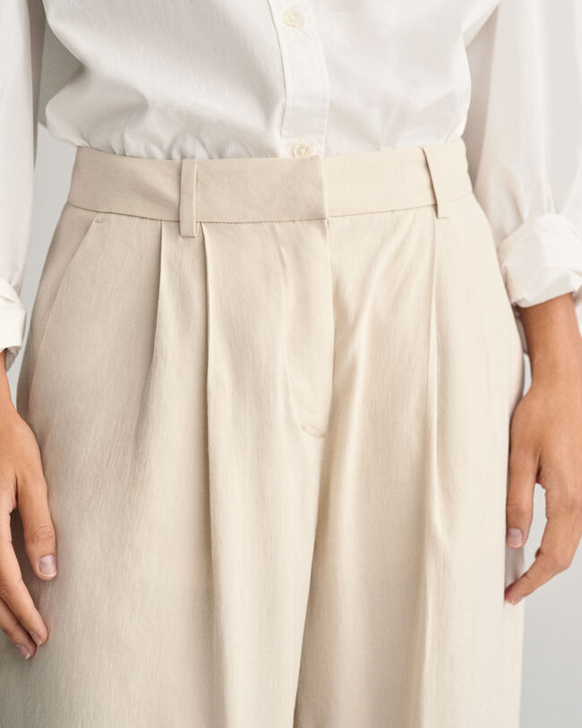 Pantaloni sartoriali elasticizzati in lino relaxed fit