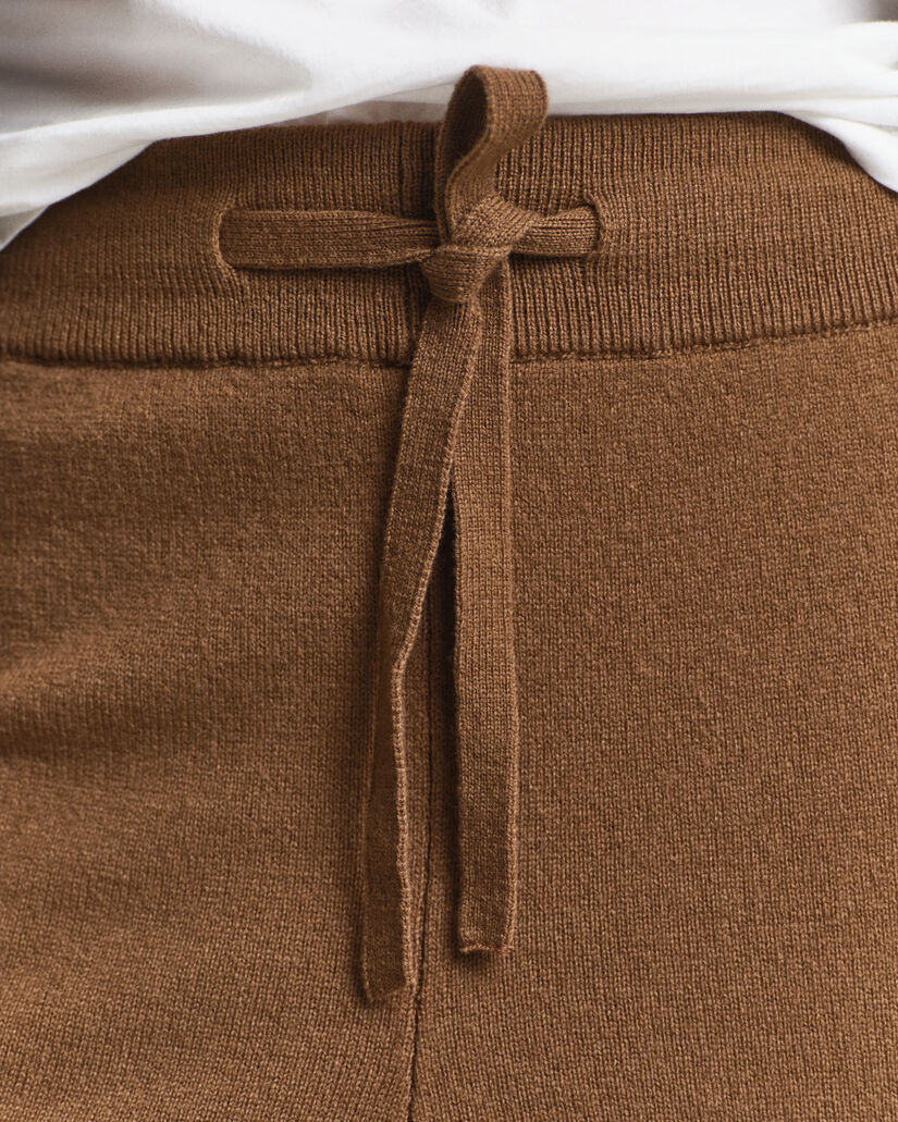 Pantaloni in pregiata e finissima lana d’agnello in maglia