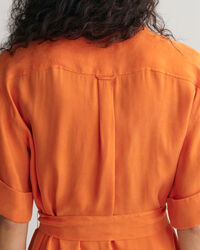 Abito chemisier a maniche corte e tasca con patta