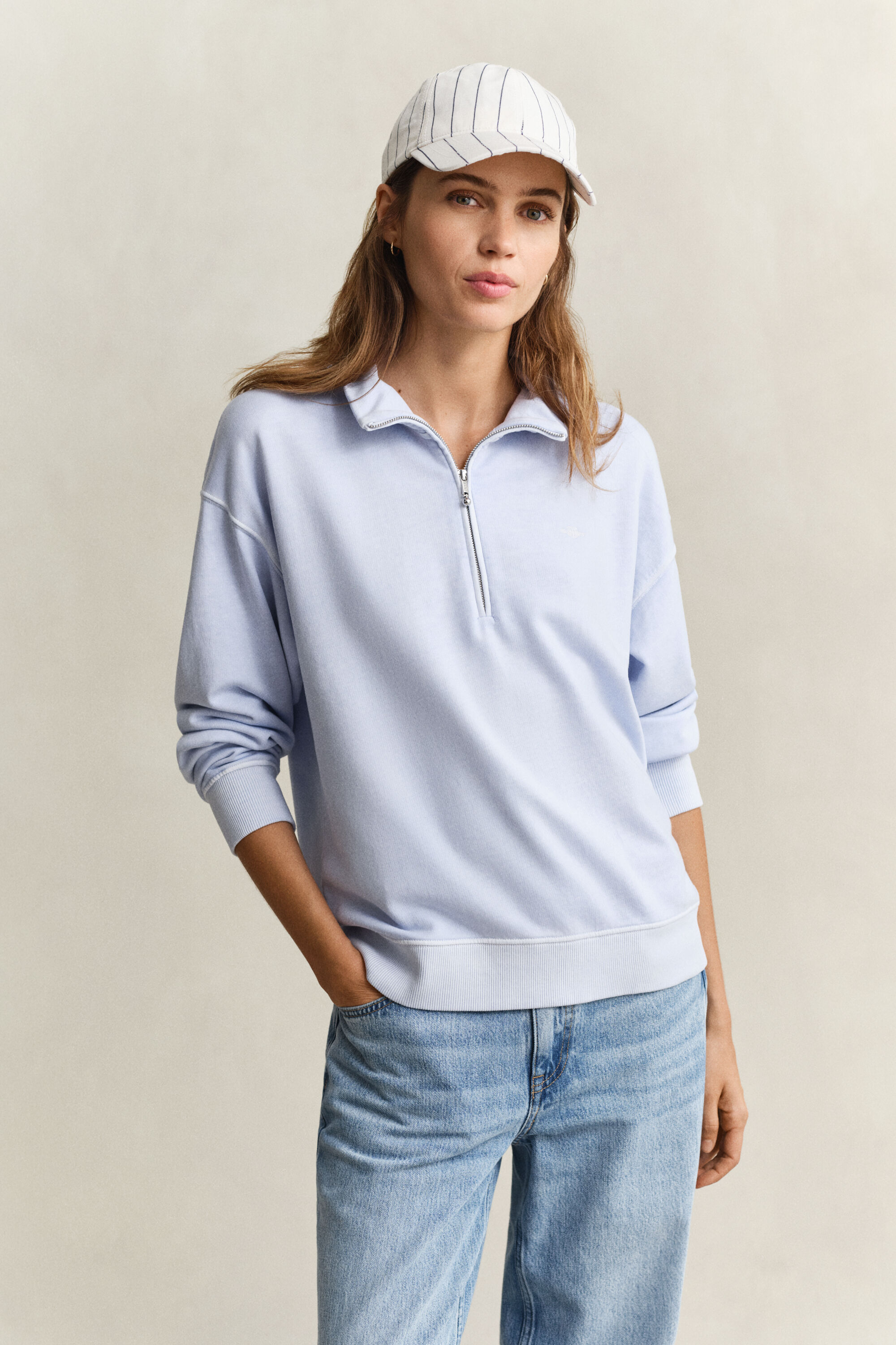 Felpa Shield délavé con zip corta