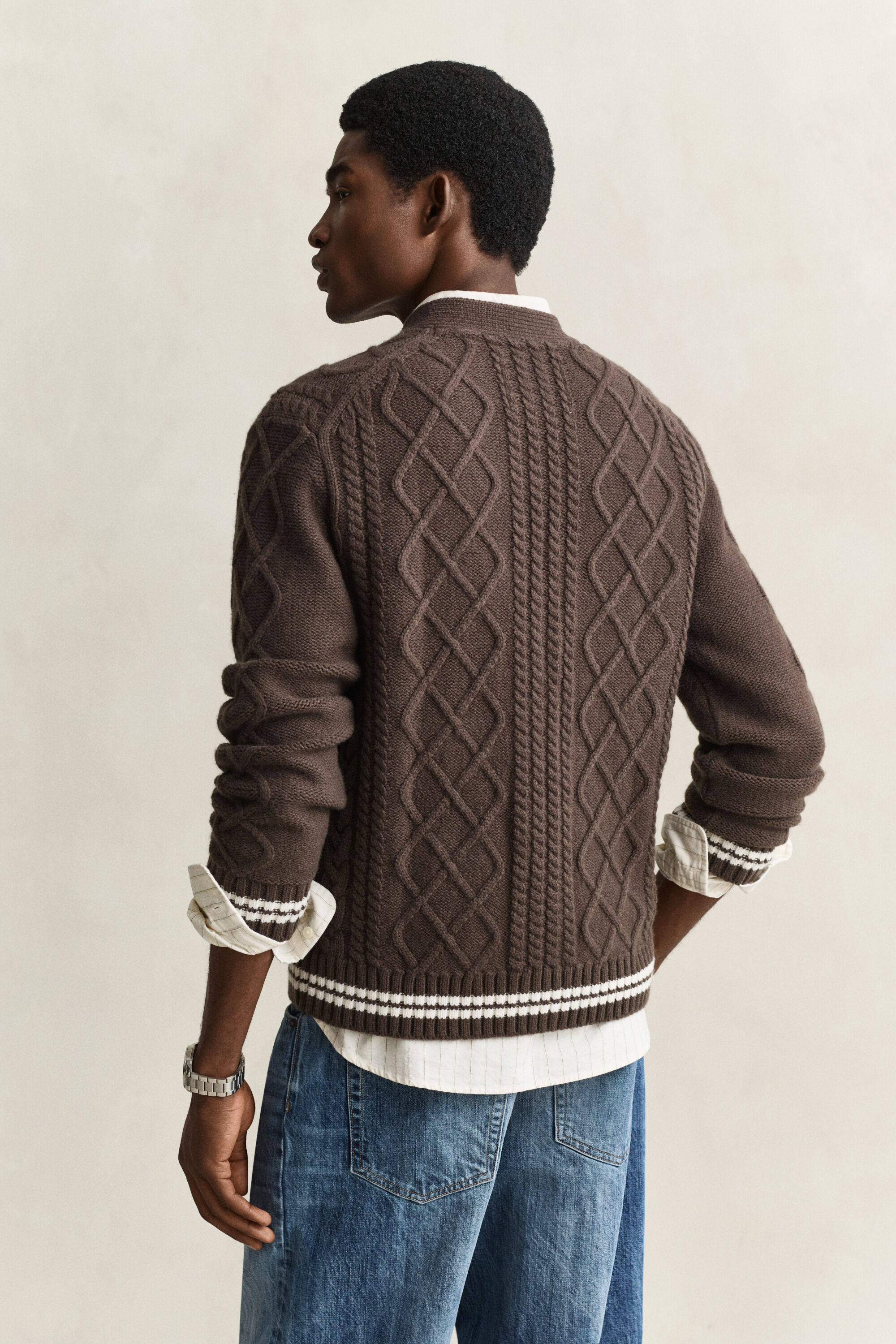 Cardigan in misto lana con lavorazione a trecce