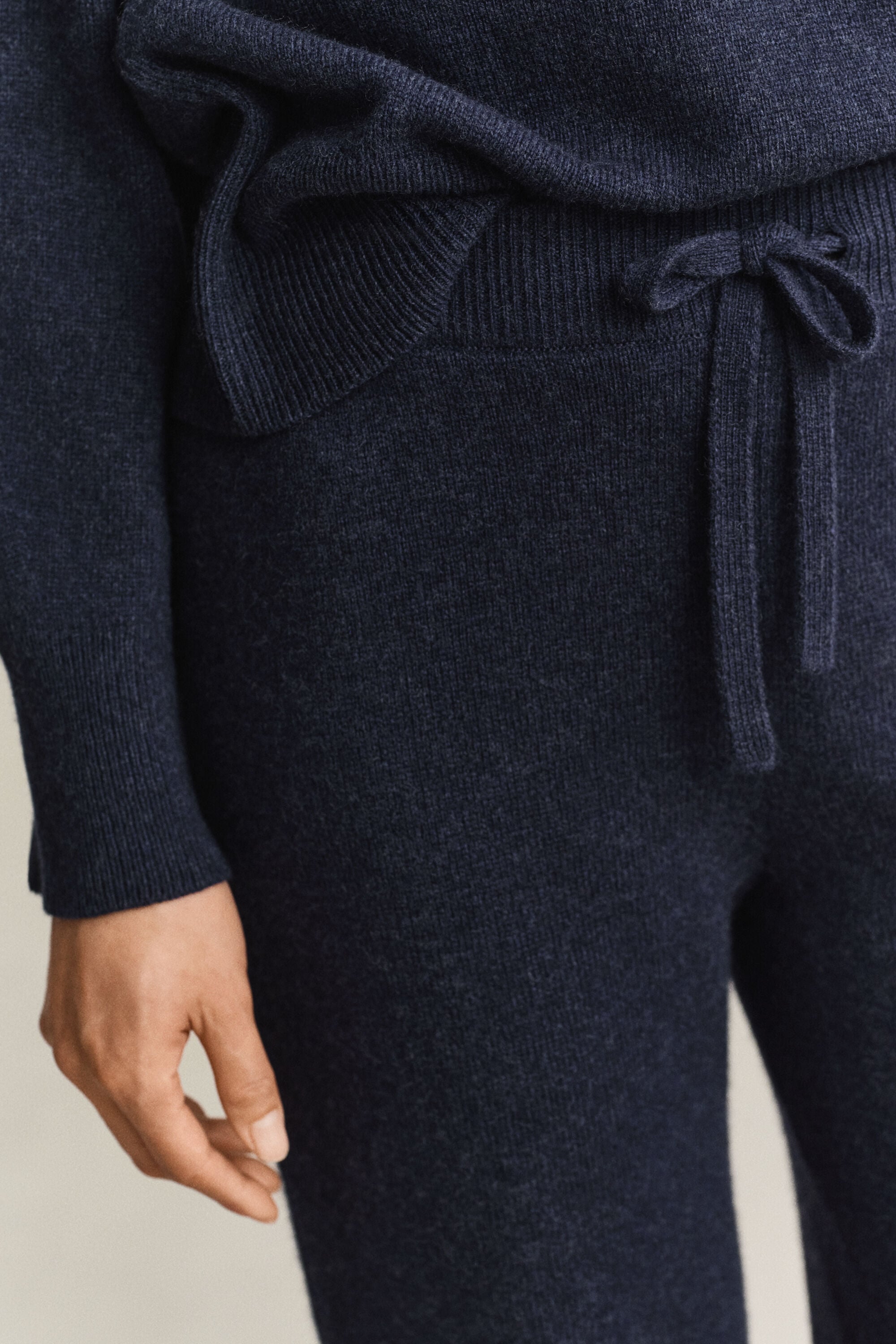 Pantaloni in lana misto cashmere