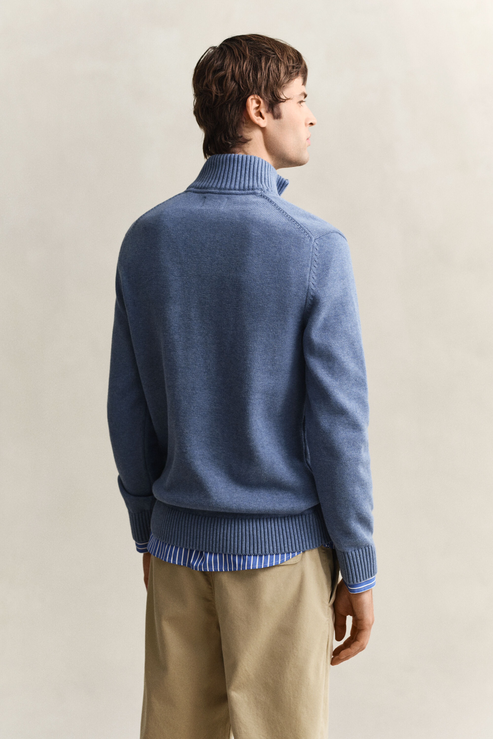 Maglia in cotone casual con zip corta