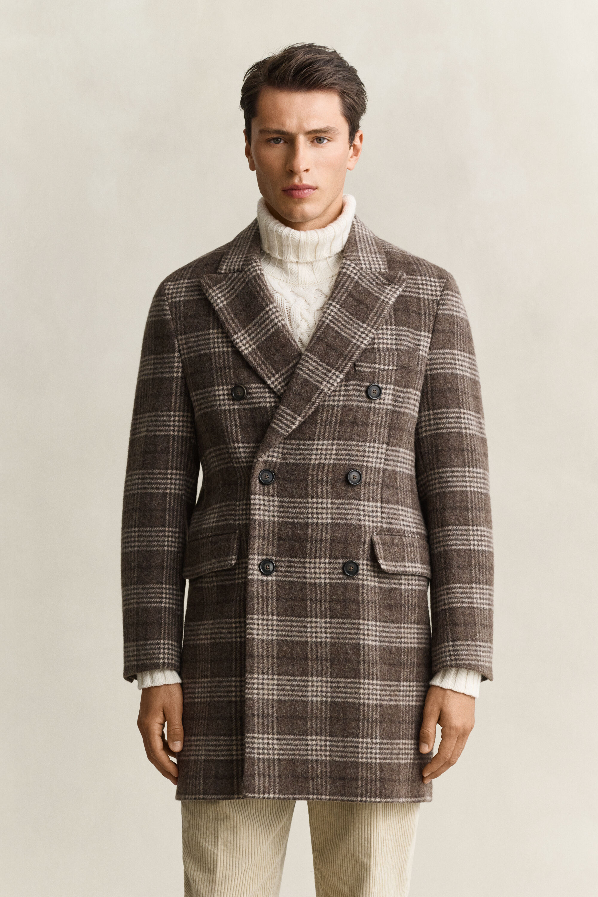 Cappotto in lana a doppio petto