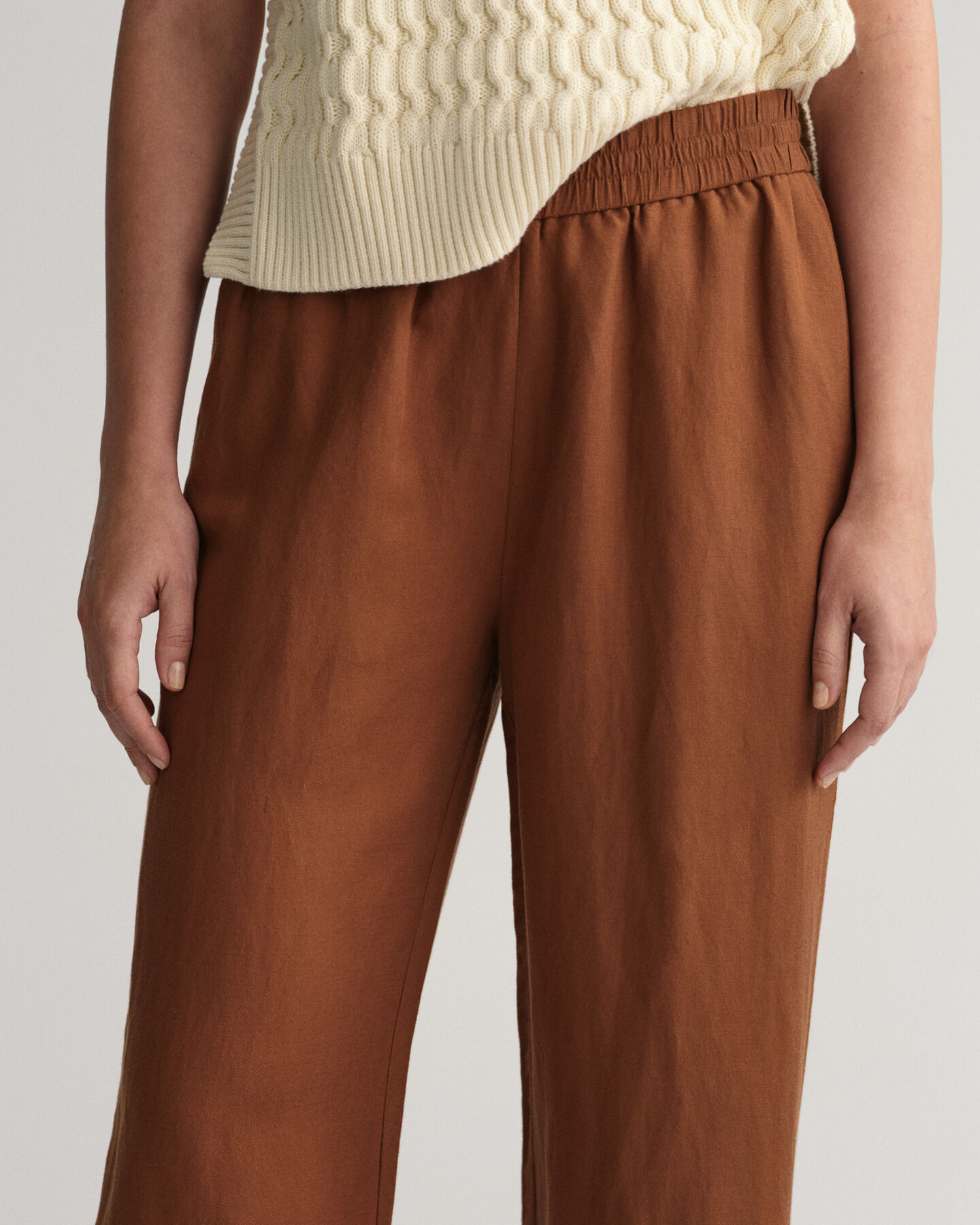 Pantaloni pull-on in lino-viscosa