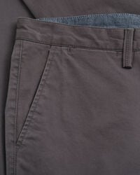 Pantaloni chino in twill slim fit
