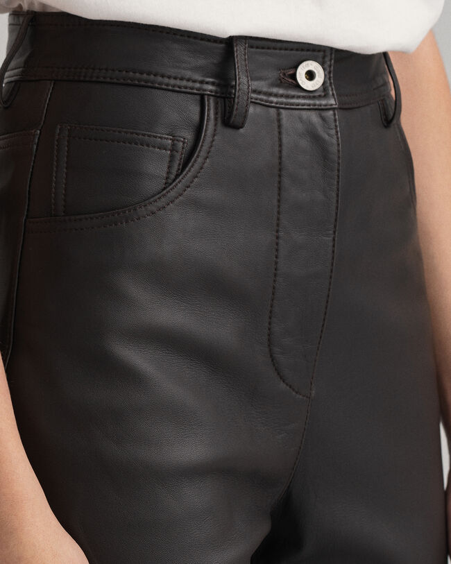 Pantaloni in pelle vita alta alla caviglia