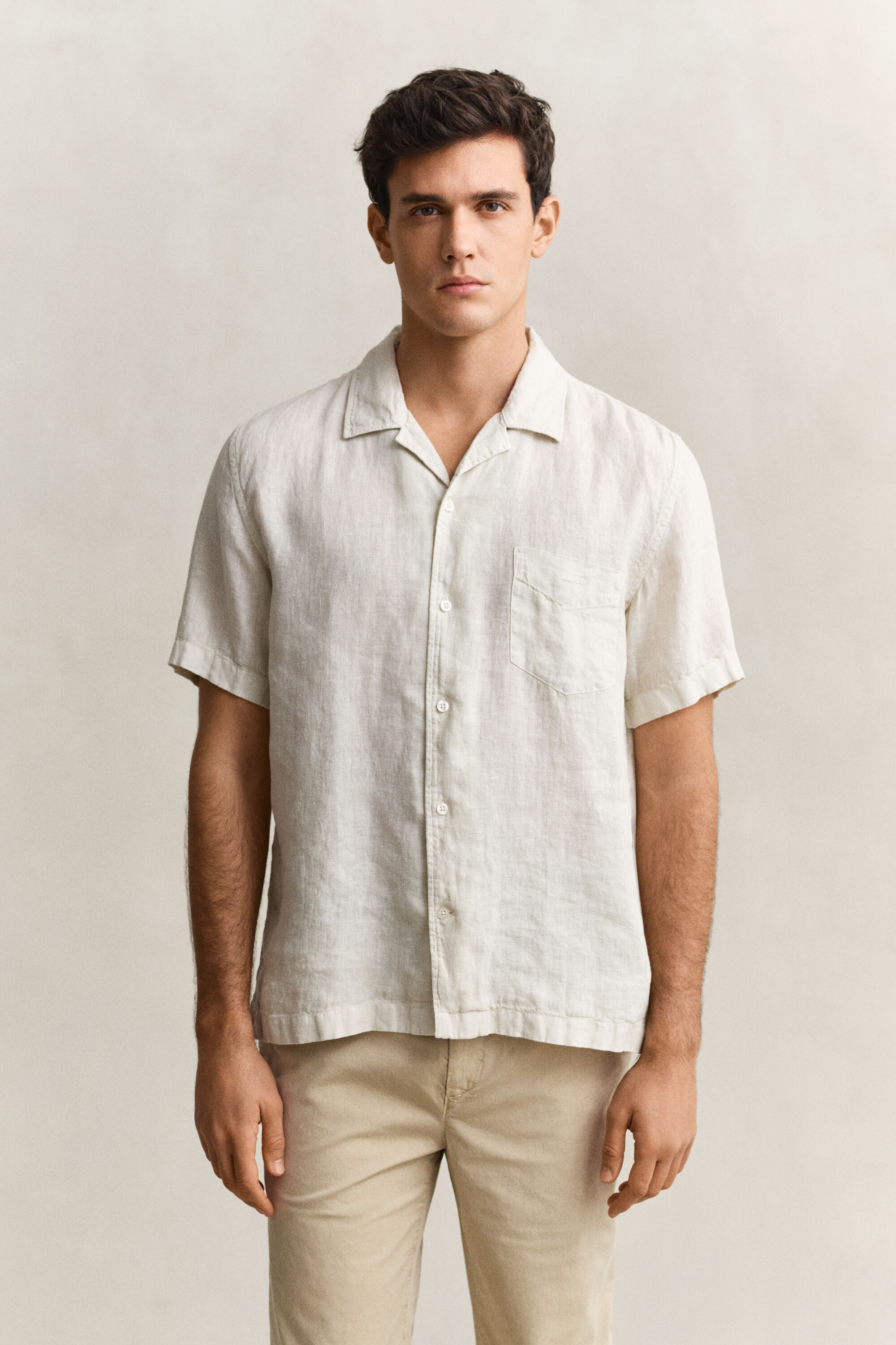 Camicia in lino a maniche corte