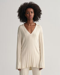 Maglia con colletto aperto in maglia a coste