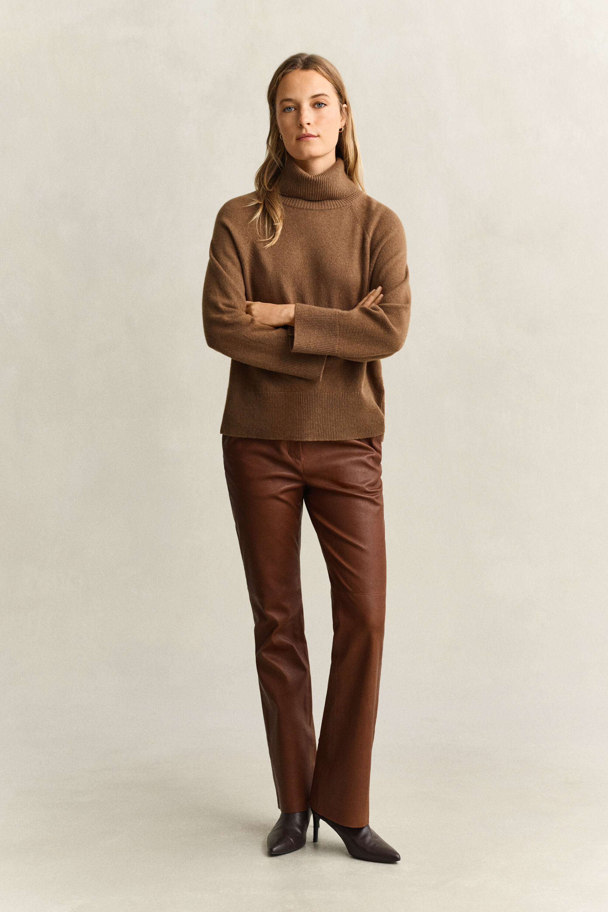Maglia a collo alto in cashmere e lana
