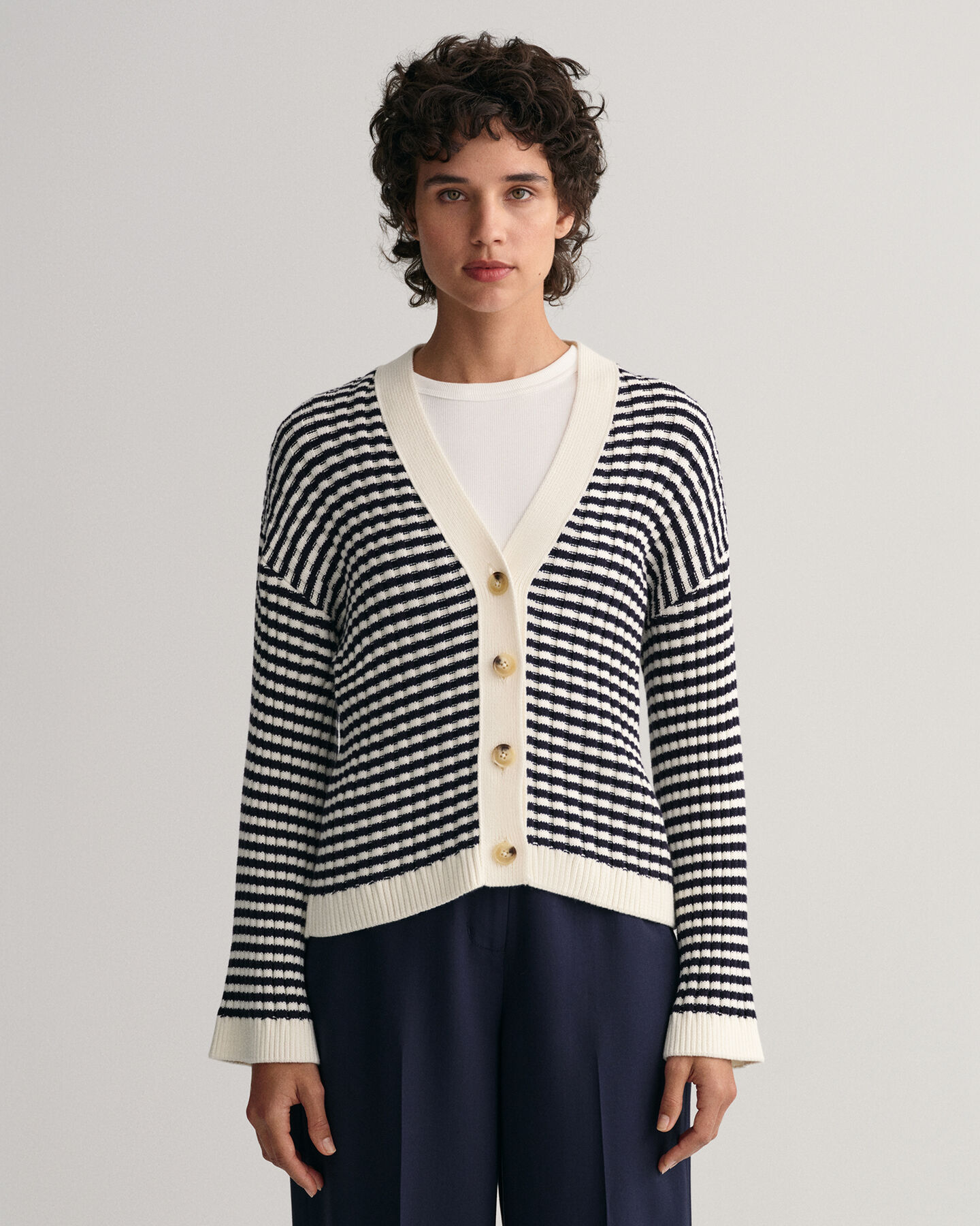 Cardigan con scollo a V in cotone a righe
