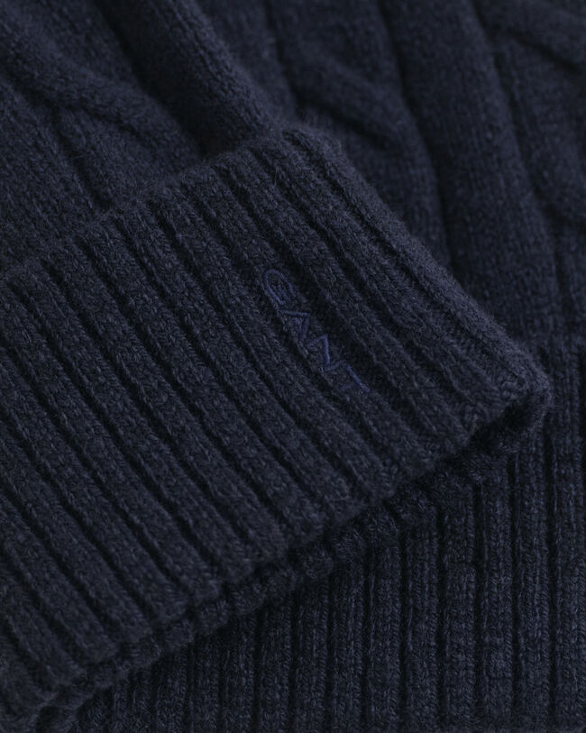 Berretto in lana a trecce