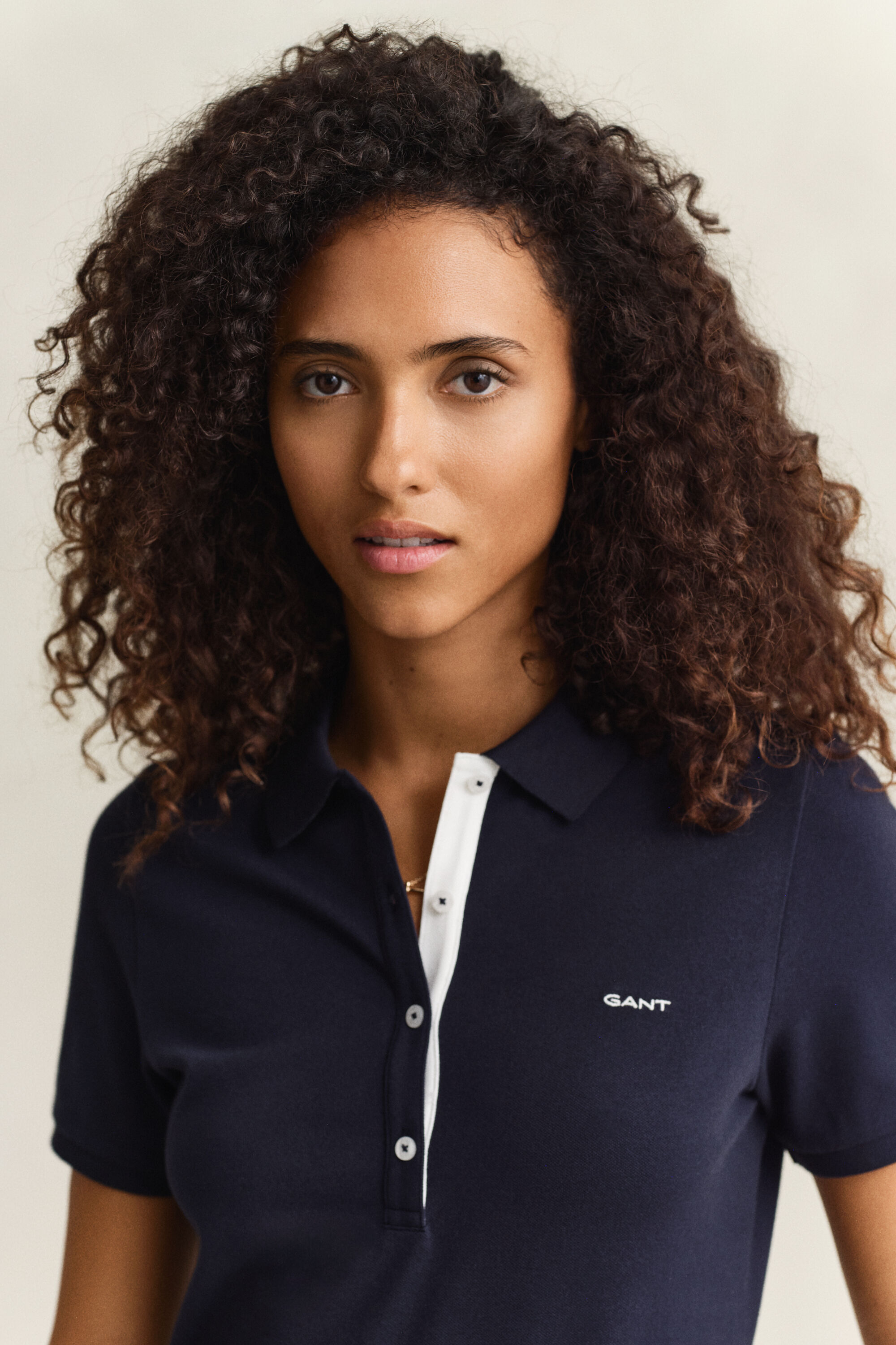 Polo in piqué a contrasto