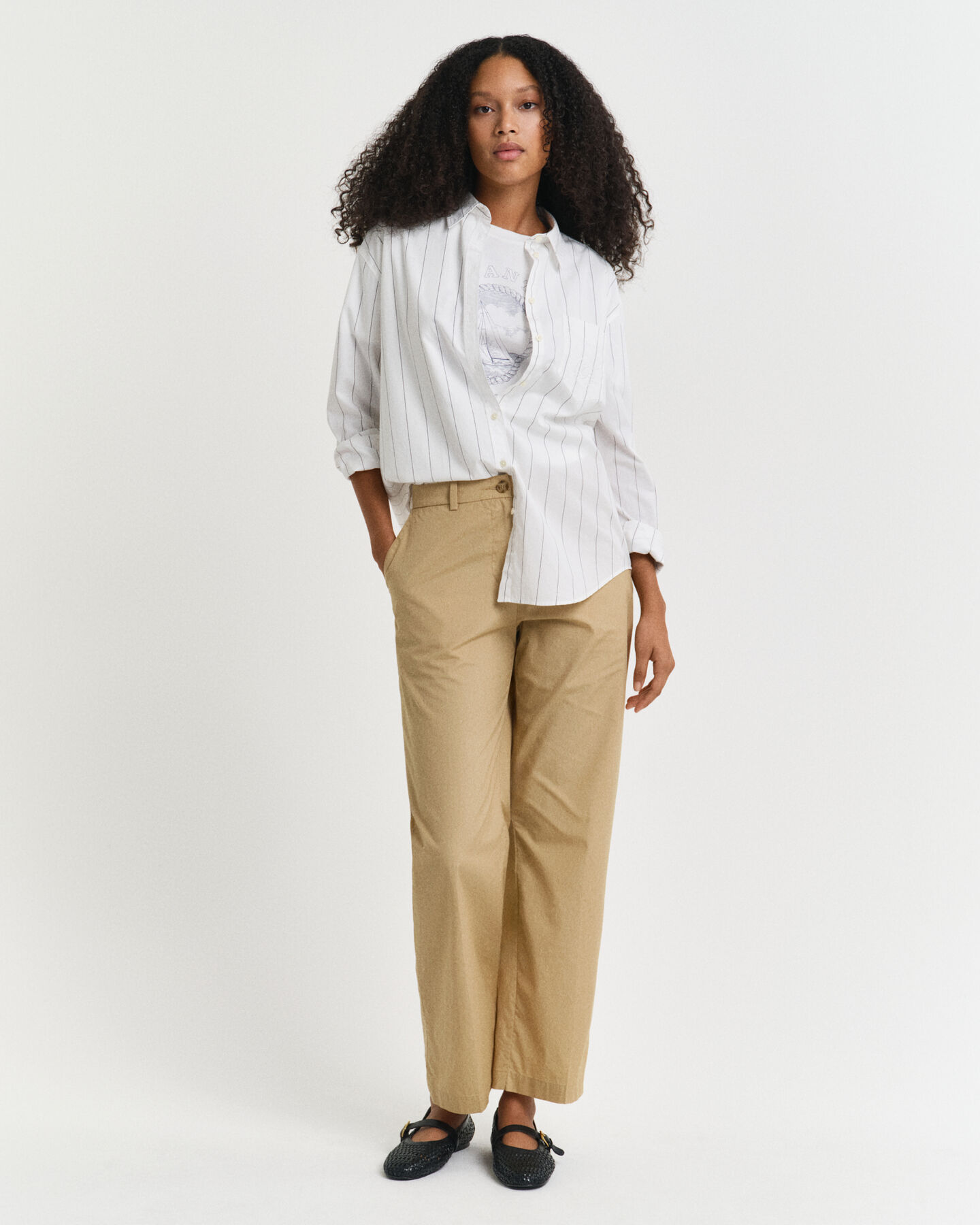 Pantaloni chino leggeri