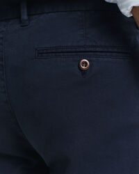 Pantaloni chino strutturati a ratiera slim fit