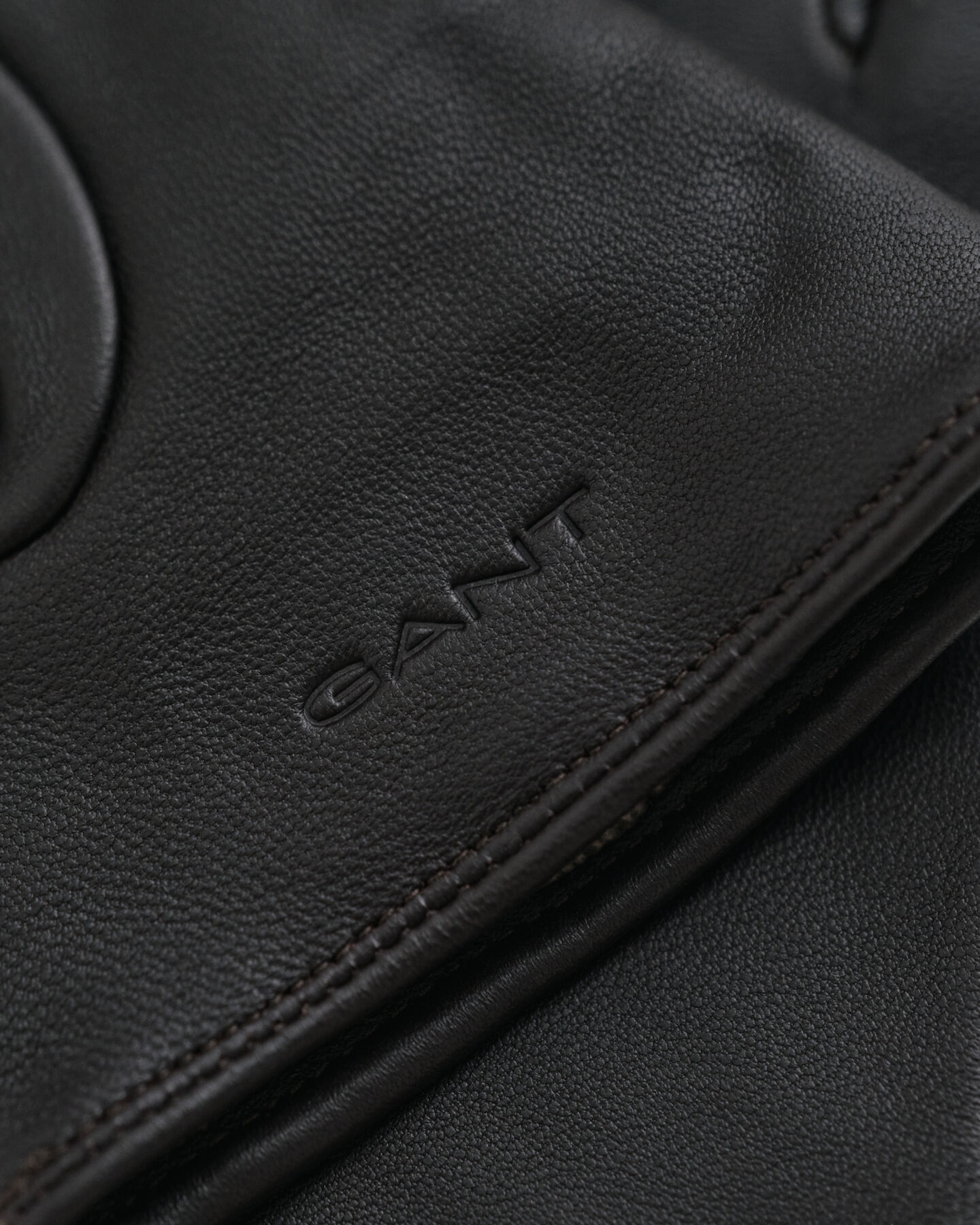 Guanti in pelle con bottoni