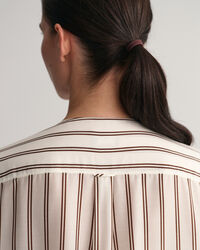 Caftano con scollo a V a righe