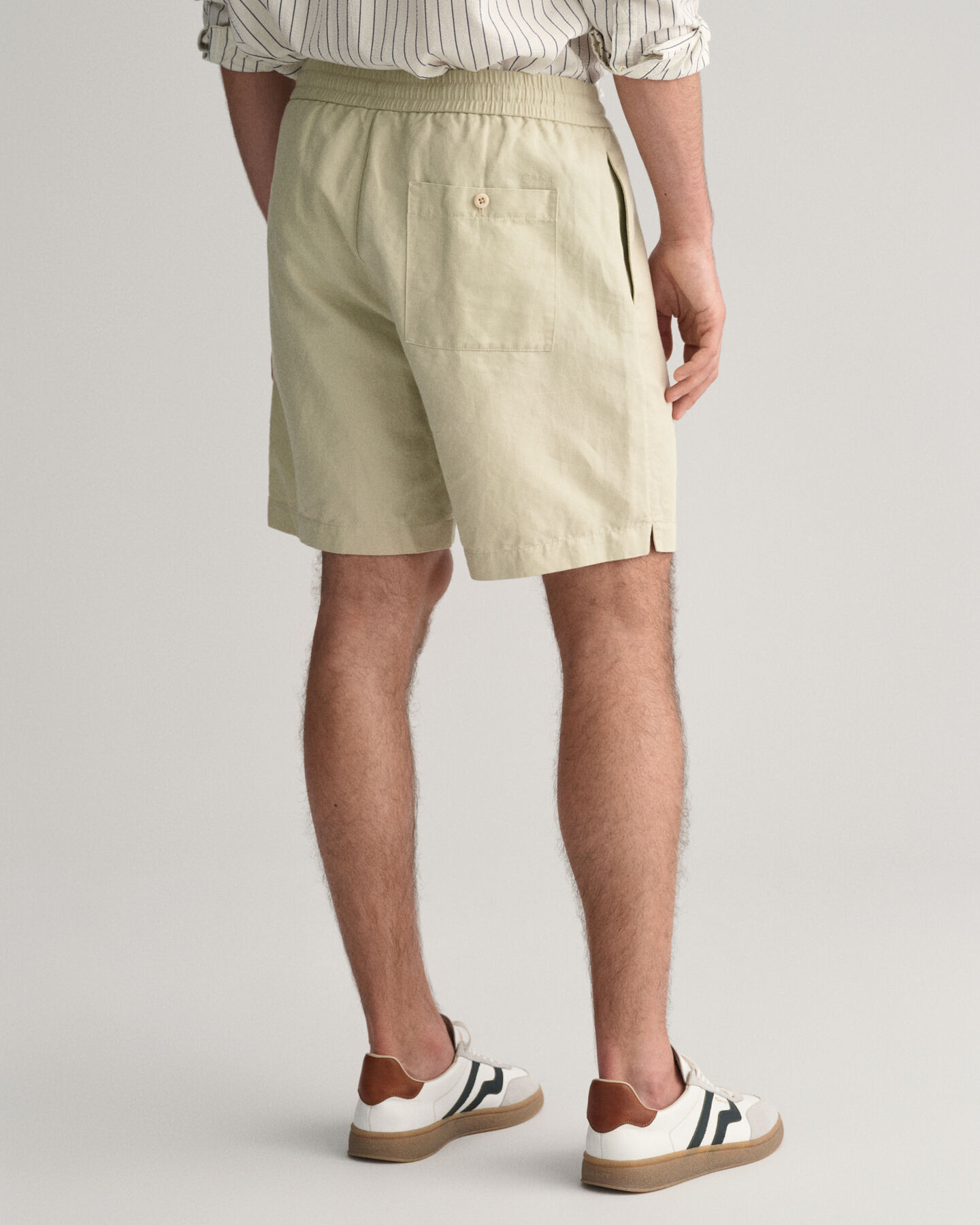 Pantaloncini in lino e cotone