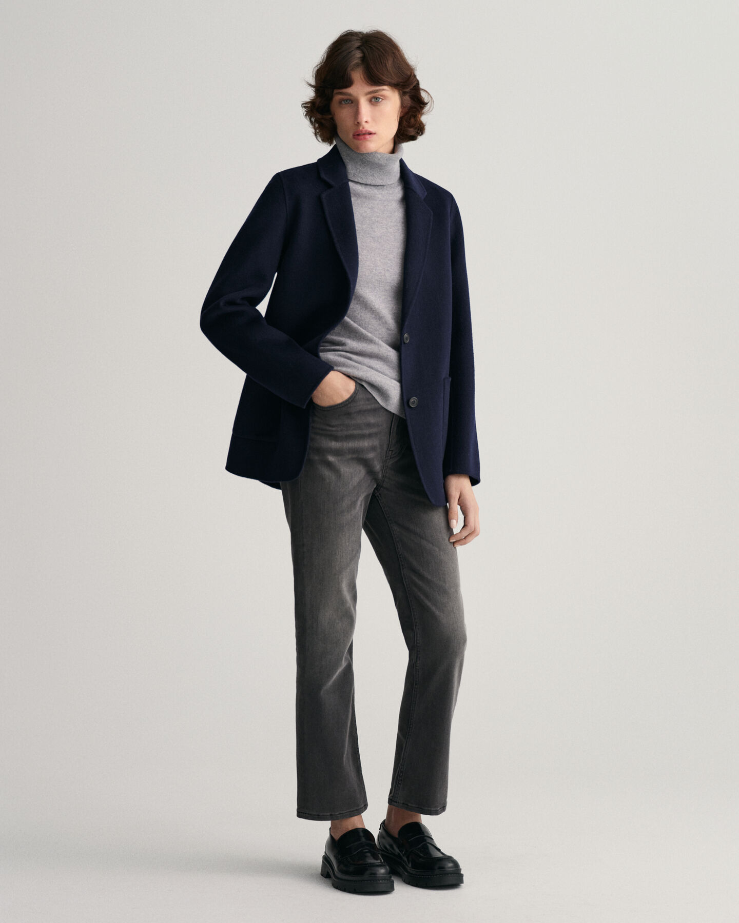 Blazer dritto cucito a mano