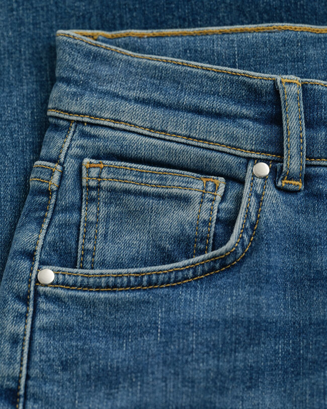 Jeans alla caviglia slim fit