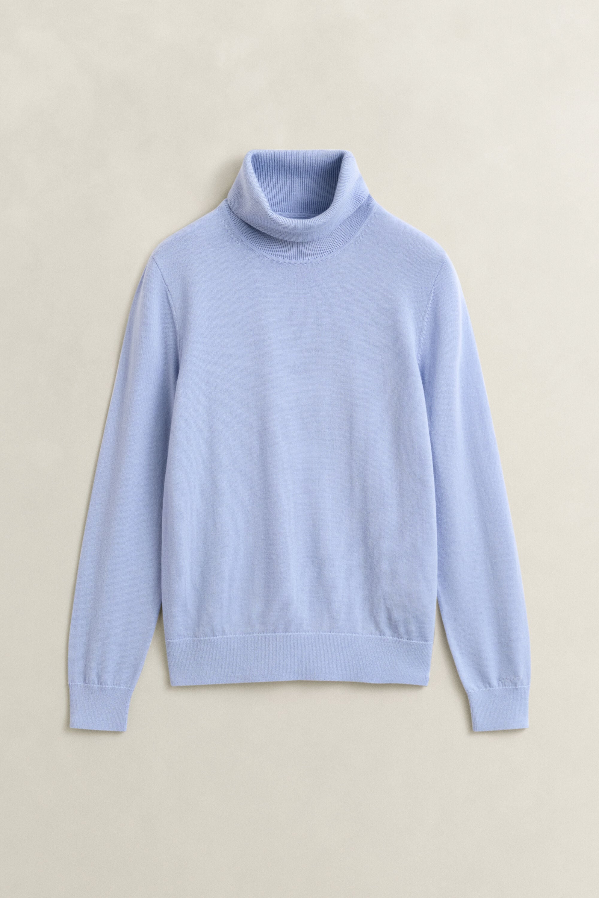 Maglia a collo alto in finissima lana merino