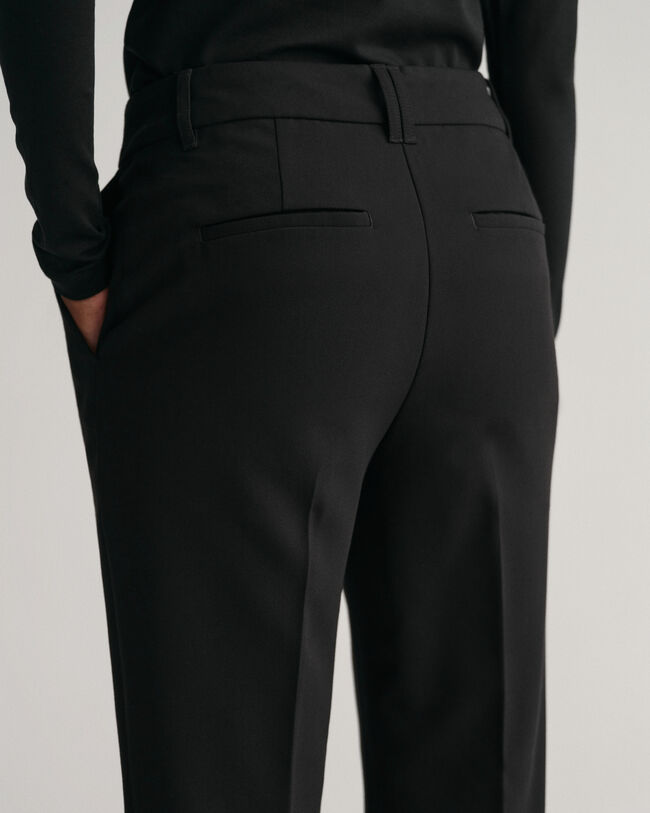 Pantaloni eleganti svasati slim fit