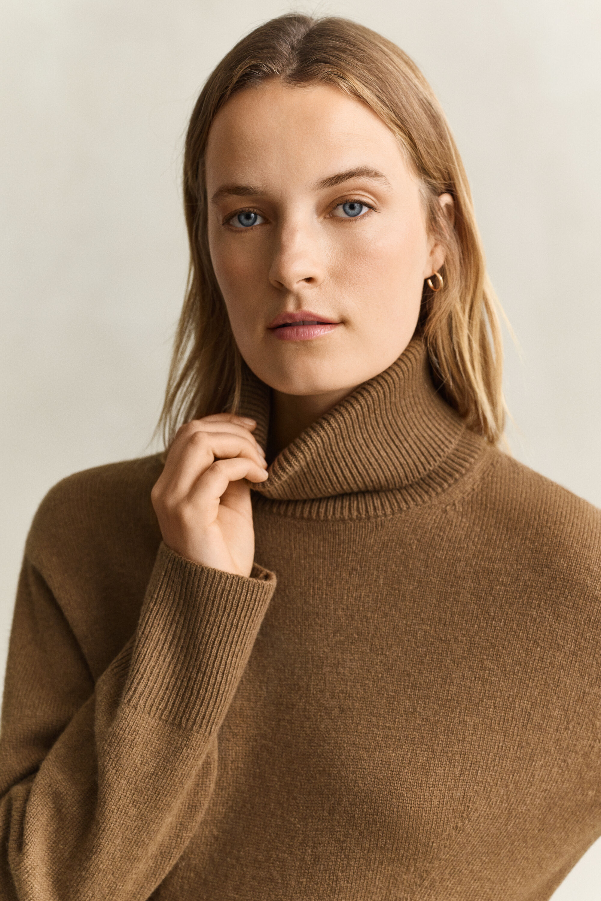 Abito a collo alto in misto lana-cashmere