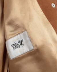 Cappotto in camoscio con cintura